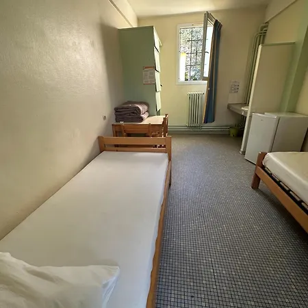 Hi Hostel Πουατιέ