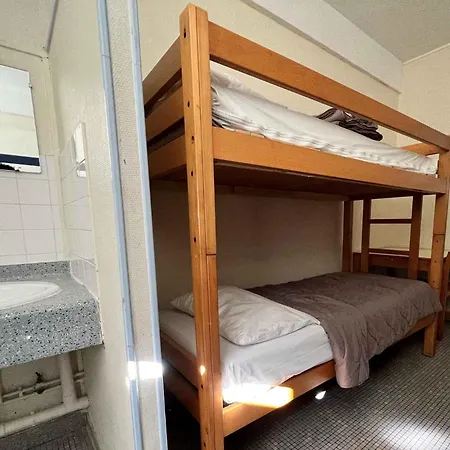 Hostel Hi Πουατιέ