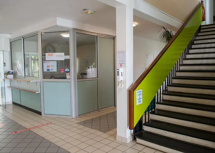 Хостел Hi Пуатьє